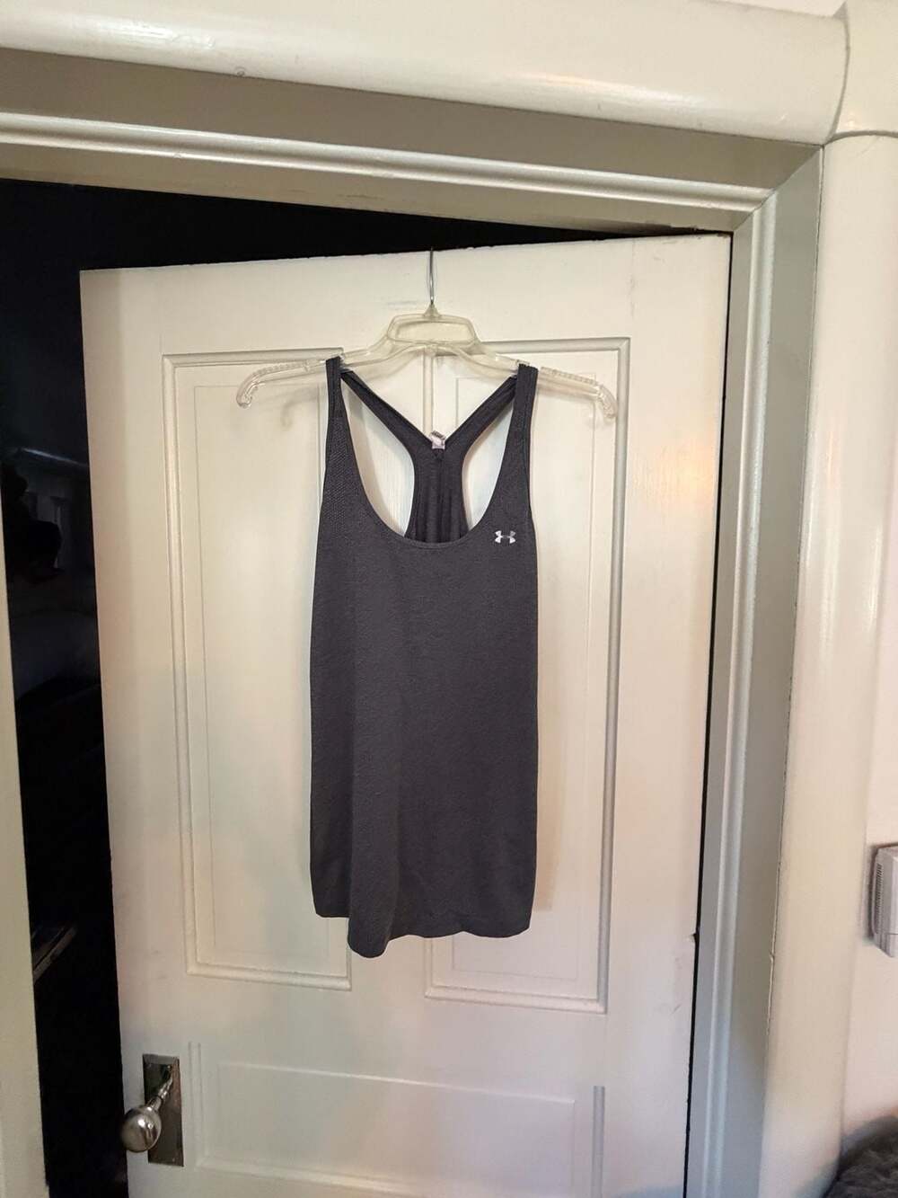 Under Armour HeatGear Tank Top Size MD/M Gray Racerback